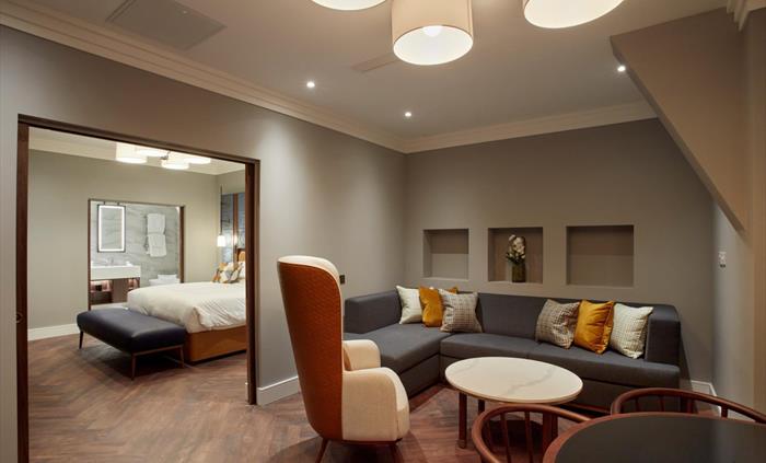 Parkgate Hotel